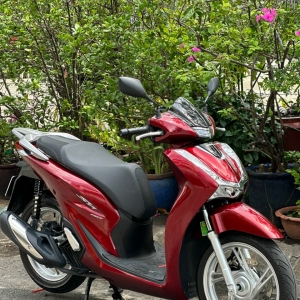 Honda shvn 125i 2022 cbs, bstp odo 6k 