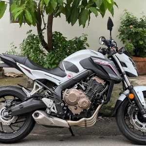 Honda Cb650f 2018abs - odo 7000