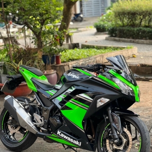 Kawasaki Ninja 300 2017